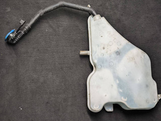 бачок омывателя BMW 2 серия G42 2022, 3.0 л., B58B30, бензин, АКПП, купе, полный привод, 7427885, 9481773