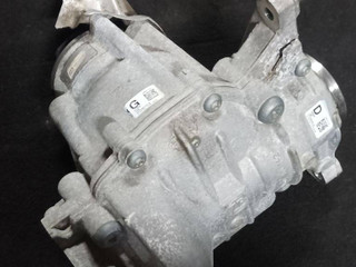 раздаточная коробка BMW 1 серия F40 2020, 2.0 л., B48A20E, бензин, АКПП, белый, хетчбэк 5 дв., полный привод, 7934642