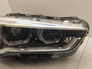 фара правая BMW X1 F48 2018, 1.8 л., бензин, робот, b45 estoril-blau metallic, внедорожник 5 дв., передний привод, правый руль