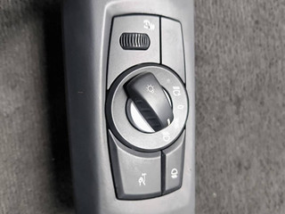 переключатель света BMW X6 E71 [рестайлинг] E71 2013, 5.0 л., дизель, АКПП, 475, внедорожник 5 дв., полный привод, 9135580