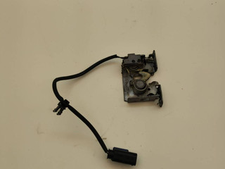 замок капота BMW X6 E71 [рестайлинг] E71 2013, 5.0 л., дизель, АКПП, 475, внедорожник 5 дв., полный привод
