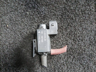 электромагнитный клапан BMW 6 серия F06/F12/F13 F06 2012, 4.0 л., D, дизель, АКПП, седан, задний привод, правый руль, 7810831
