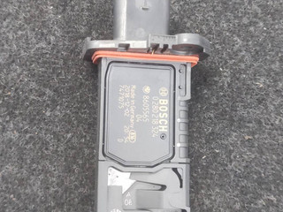 расходомер воздуха BMW X3 G01 2019, 2.0 л., B46 B20 B, бензин, АКПП, 668, внедорожник 5 дв., задний привод, 8605565