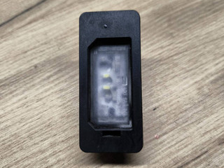 подсветка номера BMW X5 G05 2021, 4.0 л., B58B30C, гибрид, АКПП, 475 black-sapphire metallic, внедорожник 5 дв., полный привод, 9481841