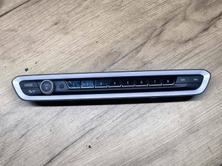 панель управления магнитолой BMW X5 G05 2021, 4.0 л., B58B30C, гибрид, АКПП, 475 black-sapphire metallic, внедорожник 5 дв., полный привод, 61317949327