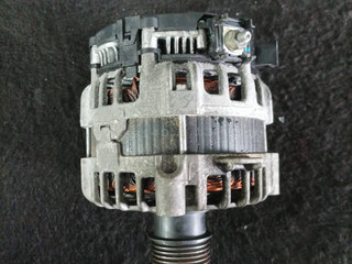 генератор BMW X5 G05 2019, 3.0 л., B57 D30 A, дизель, 8571357, 12318571357