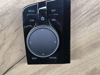 кнопка управления мультимедия BMW X5 G05 2021, 4.0 л., B58B30C, гибрид, АКПП, 475 black-sapphire metallic, внедорожник 5 дв., полный привод, 65825A1D045, 5A1D045