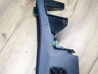 направляющая шторки багажника (салазки) BMW X5 G05 2021, 4.0 л., B58B30C, гибрид, АКПП, 475 black-sapphire metallic, внедорожник 5 дв., полный привод, 7438181
