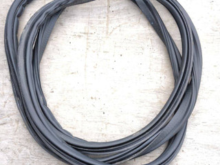 уплотнитель BMW X5 G05 2021, 4.0 л., B58B30C, гибрид, АКПП, 475 black-sapphire metallic, внедорожник 5 дв., полный привод