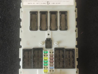 Блок управления BDC BMW i3 L01 I01 2016, бензин, электро, a300, задний привод, 61359383703, 9383703