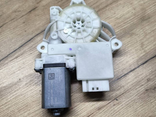 моторчик стеклоподъемника передний левый BMW X5 G05 2021, 4.0 л., B58B30C, гибрид, АКПП, 475 black-sapphire metallic, внедорожник 5 дв., полный привод, 9450069