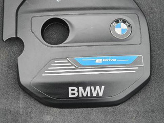 декоративная крышка двигателя BMW X1 F48 [рестайлинг] F48 2021, 1.5 л., гибрид, a96, внедорожник 5 дв., полный привод, 8604754, 11128604754