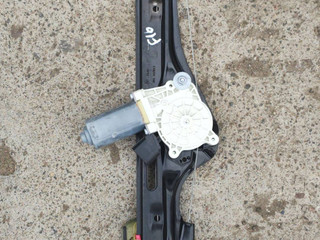 стеклоподъемник задний правый BMW X6 F16 2015, 4.0 л., дизель, полный привод, 7286488, 7322748