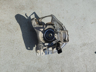 кулак задний левый Porsche Taycan 1 поколение 2023, электро, c9x, универсал, полный привод, 971505436J