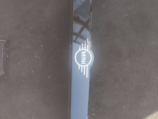 ручка открывания багажника Mini Countryman 2 поколение [рестайлинг] F60 2021, 1.5 л., B38 A15 A, бензин, МКПП, b71, передний привод, 51133071100, 3071100