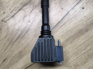 катушка зажигания BMW X1 U11 2023, 2.0 л., бензин, АКПП, 475, внедорожник 5 дв., полный привод, 9453464