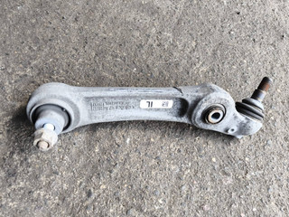 рычаг передний левый BMW 6 серия F06/F12/F13 F13 2012, 4.0 л., дизель, a82, купе, задний привод