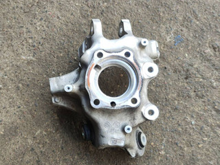 кулак задний правый BMW M8 F91/92 F93 2020, 4.4 л., S63 B44 B, бензин, АКПП, седан, полный привод, 8073972