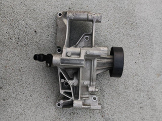 помпа BMW X5 G05 2020, 5.0 л., дизель, внедорожник 5 дв., полный привод, 8575624