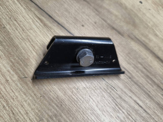 крепление аккумулятора BMW M8 F91/92 F93 2020, 4.4 л., S63 B44 B, бензин, АКПП, седан, полный привод, 6832664, 61216832664