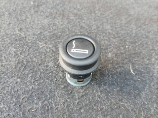 прикуриватель BMW 7 серия F01/F02 F01 2009, 3.0 л., N57 D30 A, дизель, АКПП, задний привод, 6969134