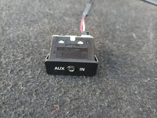 разъем AUX / USB BMW 7 серия F01/F02 F01 2009, 3.0 л., N57 D30 A, дизель, АКПП, задний привод, 61316986791, 6986791