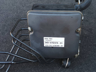 блок ABS BMW 7 серия F01/F02 F01 2009, 3.0 л., N57 D30 A, дизель, АКПП, задний привод, 34516792478, 6792478