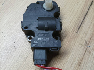 моторчик заслонки печки BMW 7 серия F01/F02 F01 2009, 3.0 л., N57 D30 A, дизель, АКПП, задний привод