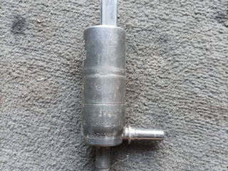 насос (моторчик) омывателя фар BMW 7 серия F01/F02 F01 2009, 3.0 л., N57 D30 A, дизель, АКПП, задний привод, 7217792