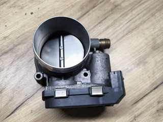 заслонка дроссельная BMW 3 серия F30/F31/F34 F30 2012, 3.5 л., i, бензин, АКПП, седан, задний привод, 13547597871, 7597871