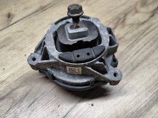 подушка крепления двигателя BMW 3 серия F30/F31/F34 F30 2012, 3.5 л., i, бензин, АКПП, седан, задний привод, 6787659