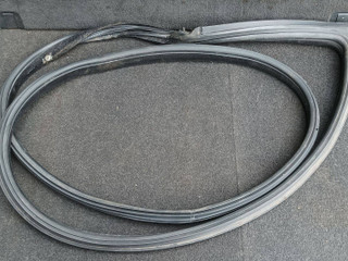 Уплотнитель стекла BMW 6 серия F06/F12/F13 F13 2012, 4.0 л., дизель, a82, купе, задний привод, 7221326