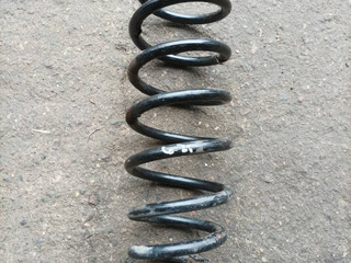 пружина задняя BMW 6 серия F06/F12/F13 F13 2012, 4.0 л., дизель, a82, купе, задний привод