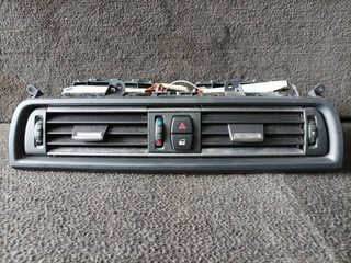 дефлектор обдува салона BMW 6 серия F06/F12/F13 F13 2012, 4.0 л., дизель, a82, купе, задний привод