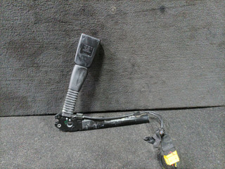 пиропатрон BMW 6 серия F06/F12/F13 F13 2012, 4.0 л., дизель, a82, купе, задний привод, 7261946