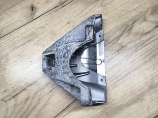 кронштейн двигателя BMW 6 серия F06/F12/F13 F13 2012, 4.0 л., дизель, a82, купе, задний привод