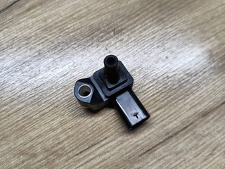 датчик абсолютного давления BMW 6 серия F06/F12/F13 F13 2012, 4.0 л., дизель, a82, купе, задний привод, 7804742