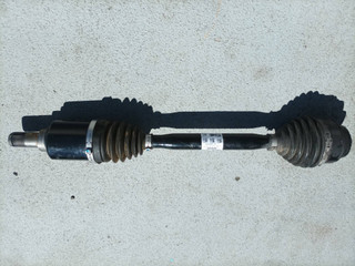 полуось передняя левая (приводной вал, ШРУС) BMW XM G09 G09 2023, 4.4 л., S68B44, бензин, электро, АКПП, 475, внедорожник 5 дв., полный привод, 5A2E805, 31605A2E805
