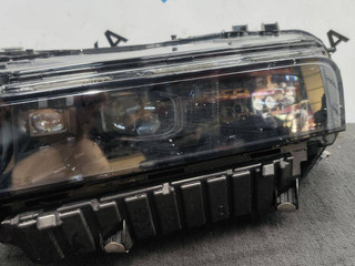 фара левая BMW XM G09 G09 2023, 4.4 л., S68B44, бензин, электро, АКПП, 475, внедорожник 5 дв., полный привод, 5A65AC7