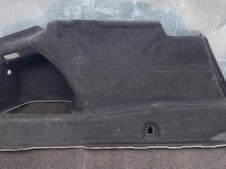 обшивка багажника BMW M8 F91/92 F93 2020, 4.4 л., S63 B44 B, бензин, АКПП, седан, полный привод, 51474A088C7, 4A088C7