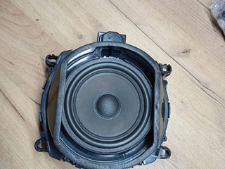 сабвуфер BMW X5 F15 2015, 3.0 л., N57 D30 A, дизель, a96, внедорожник 5 дв., полный привод, 65139287756