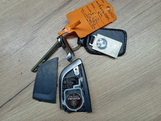 ключ BMW X5 F15 2015, 3.0 л., N57 D30 A, дизель, a96, внедорожник 5 дв., полный привод, 9367401