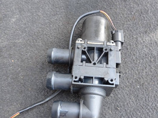 кран отопителя (печки) BMW X5 F15 2014, 4.0 л., дизель, АКПП, rubinschwarz metallic (x03), внедорожник 5 дв., полный привод, 8573156, 8512236, 8572508, 8572123, 1147412220