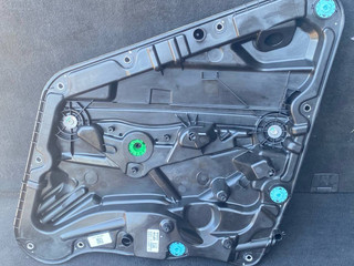 стеклоподъемник задний левый BMW X1 U11 2023, 2.0 л., бензин, АКПП, 475, внедорожник 5 дв., полный привод, 5A1D877