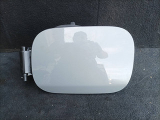 лючок топливного бака Mini Countryman 2 поколение [рестайлинг] F60 2021, 1.5 л., B38 A15 A, бензин, МКПП, b71, передний привод, 7382715