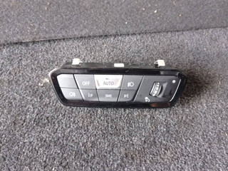 переключатель света BMW 8 серия G14/G15 G15 2019, 5.0 л., N63B44D, бензин, 416, купе, полный привод, 61319471949, 9471949