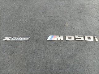 эмблема BMW 8 серия G14/G15 G15 2019, 5.0 л., N63B44D, бензин, 416, купе, полный привод