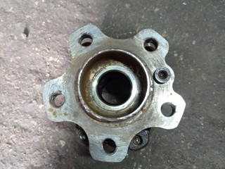 ступица задняя BMW 4 серия G22/G23 G23 2022, 3.0 л., B57 D30 B, дизель, АКПП, a300, кабриолет, задний привод