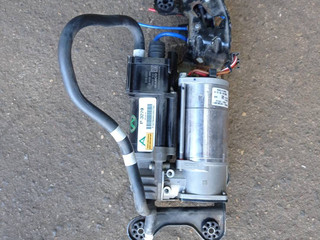 компрессор пневмоподвески BMW X5 F15 2015, 3.0 л., N57 D30 A, дизель, a96, внедорожник 5 дв., полный привод