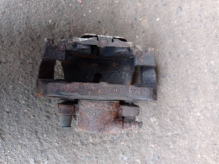 суппорт передний правый BMW X5 F15 2015, 3.0 л., N57 D30 A, дизель, a96, внедорожник 5 дв., полный привод